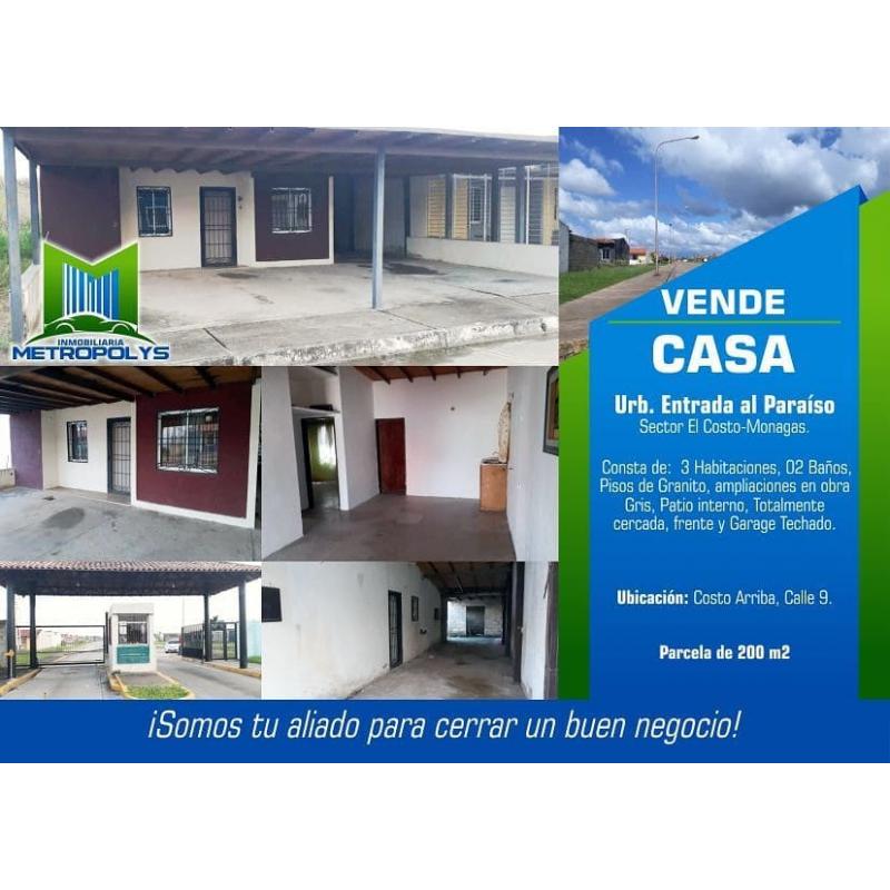 Se vende casa amplia y cómoda.