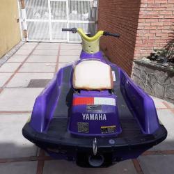 Se vende Moto de Agua YAMAHA VXR