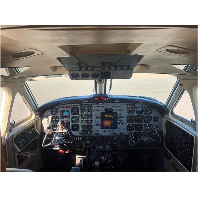 EN VENTA BONITO AVIÓN KING AIR MODELO 200