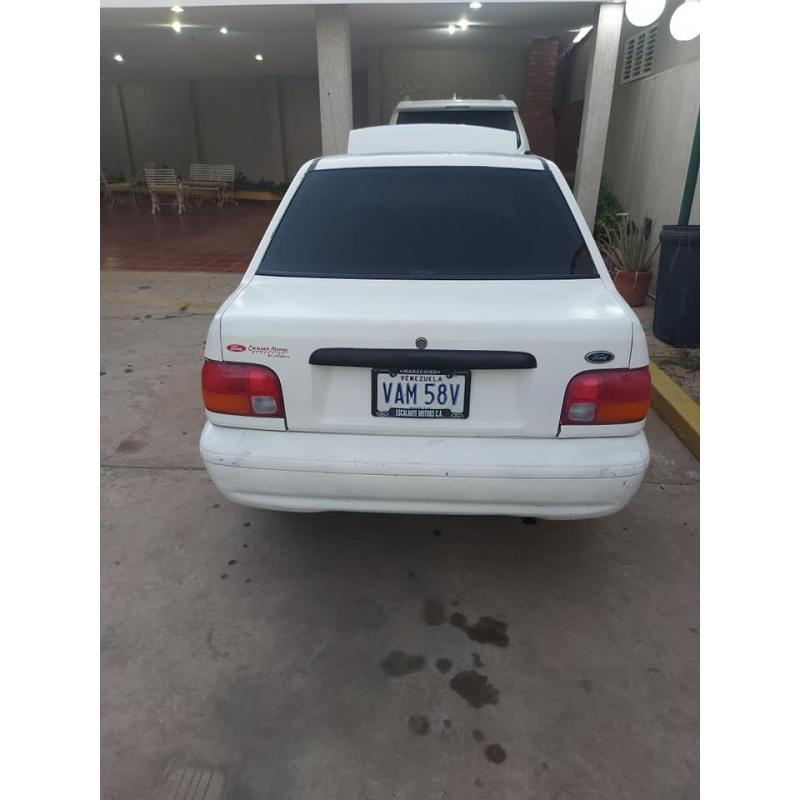 Se vende festiva 98