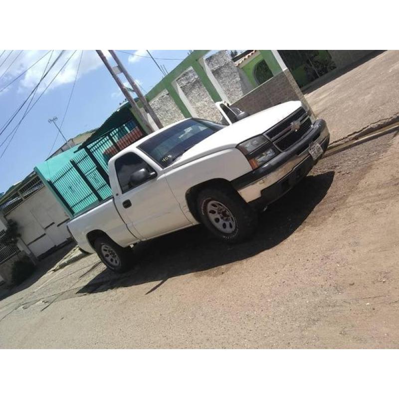 Vendo Cheyene 2006 4x2 automática